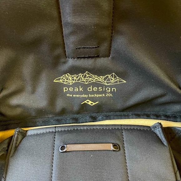 Peak design every day backpack 20L - Picture 3 of 10